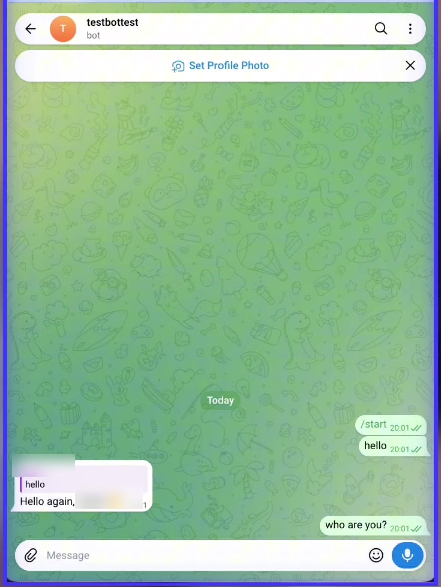 محادثة اختبار في Telegram يظهر فيها البوت وهو يرد على الرسائل